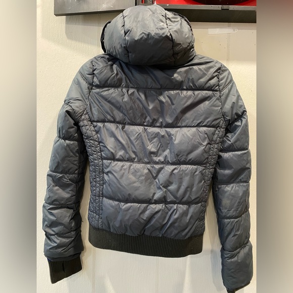 American Eagle grey puffer coat - Picture 11 of 16